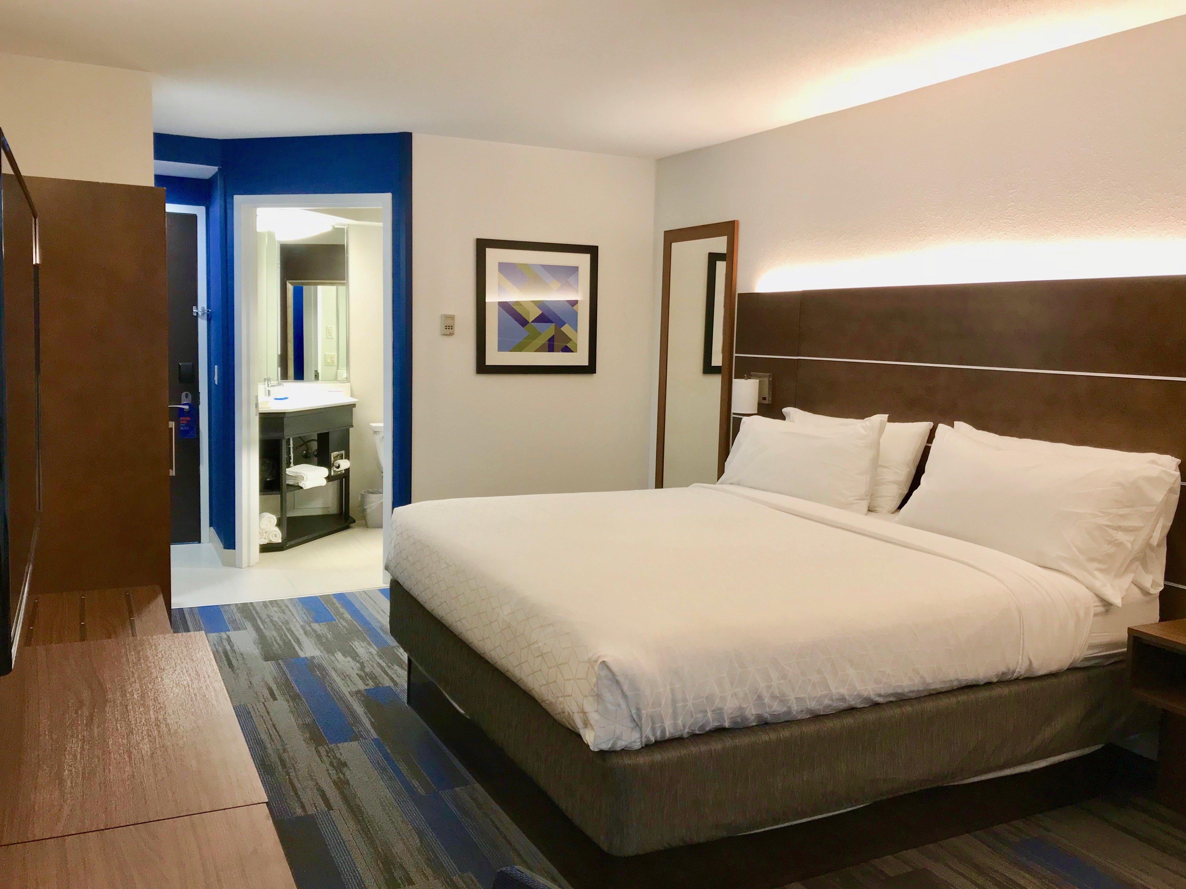 Holiday Inn Express Fishkill By Ihg Exterior photo